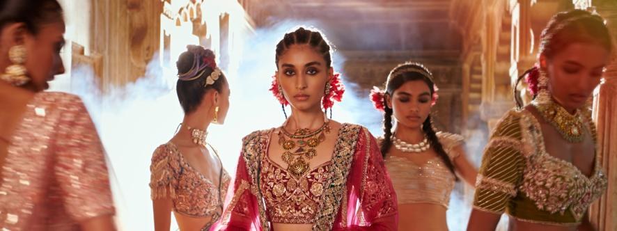 Bindhani Brilliance: Unveiling Exquisite Indian Bridal Lehengas for Your Perfect Wedding Moment.