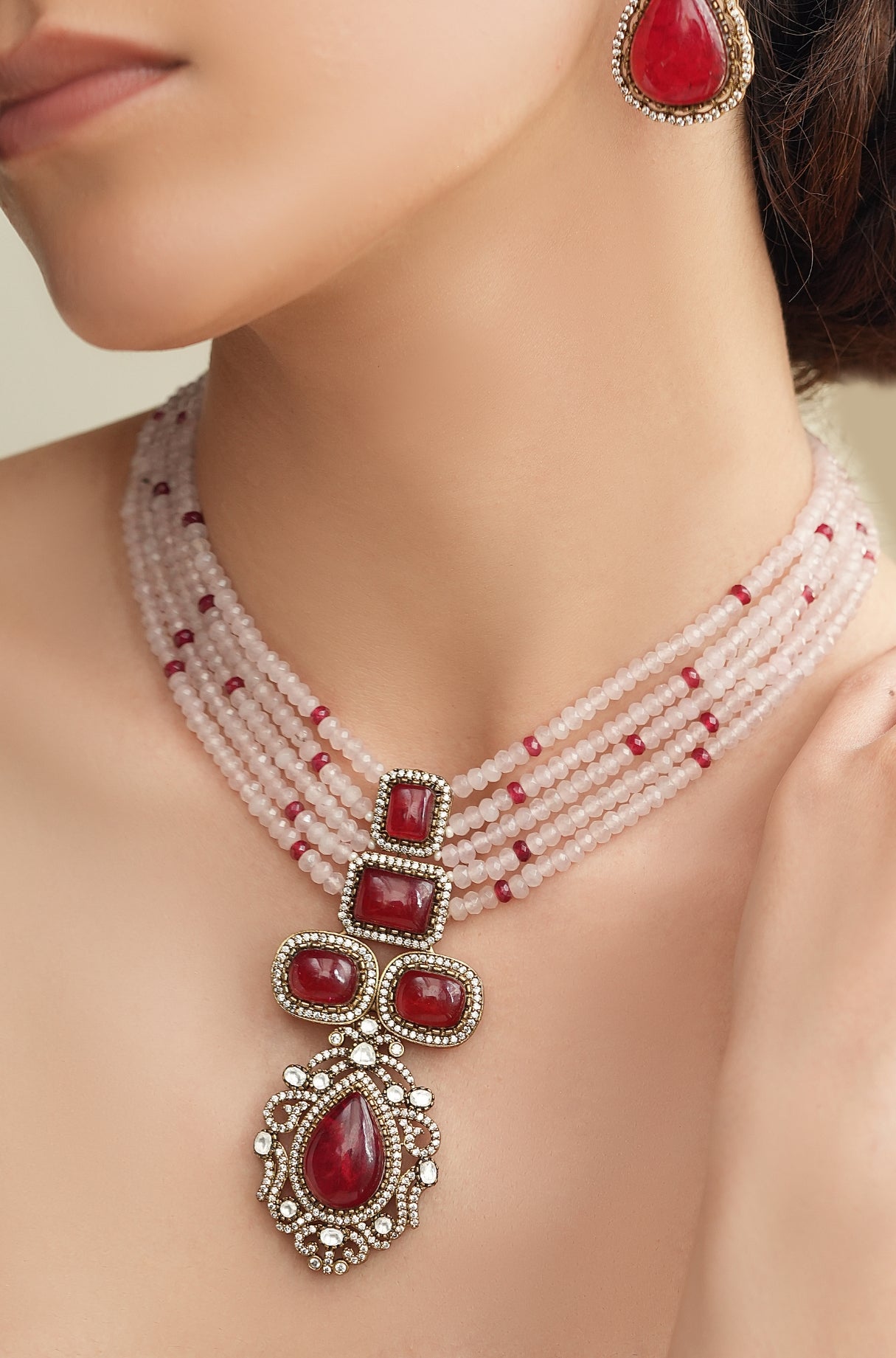 Rose Heritage Beaded Necklace Set