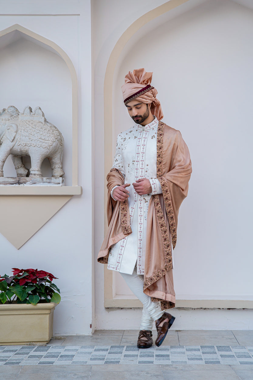 The Classic Groom: Exuding timeless elegance and sophistication