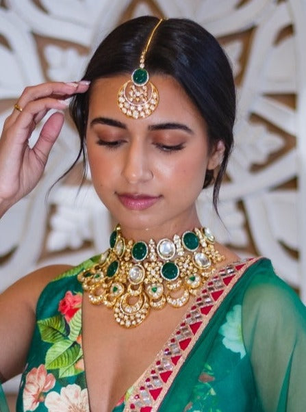 Hara Kundan Set
