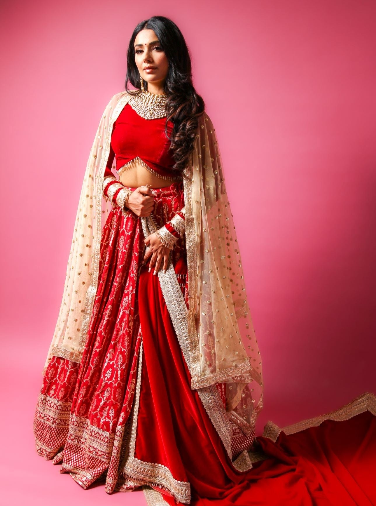 Avni Red Lengha