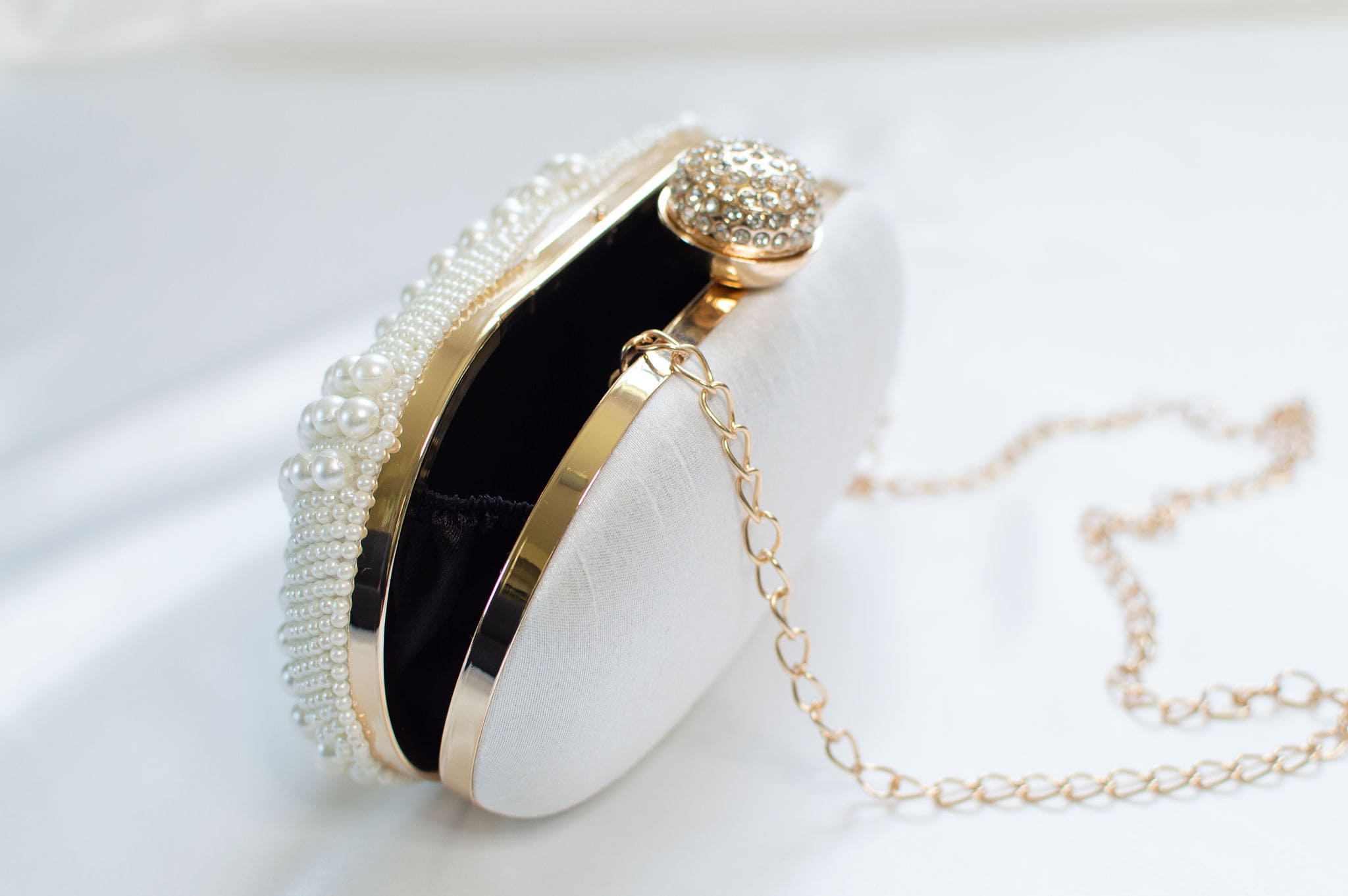 White party evening clutch with pearls