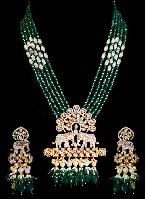Royal Taj Green Jewelry Set