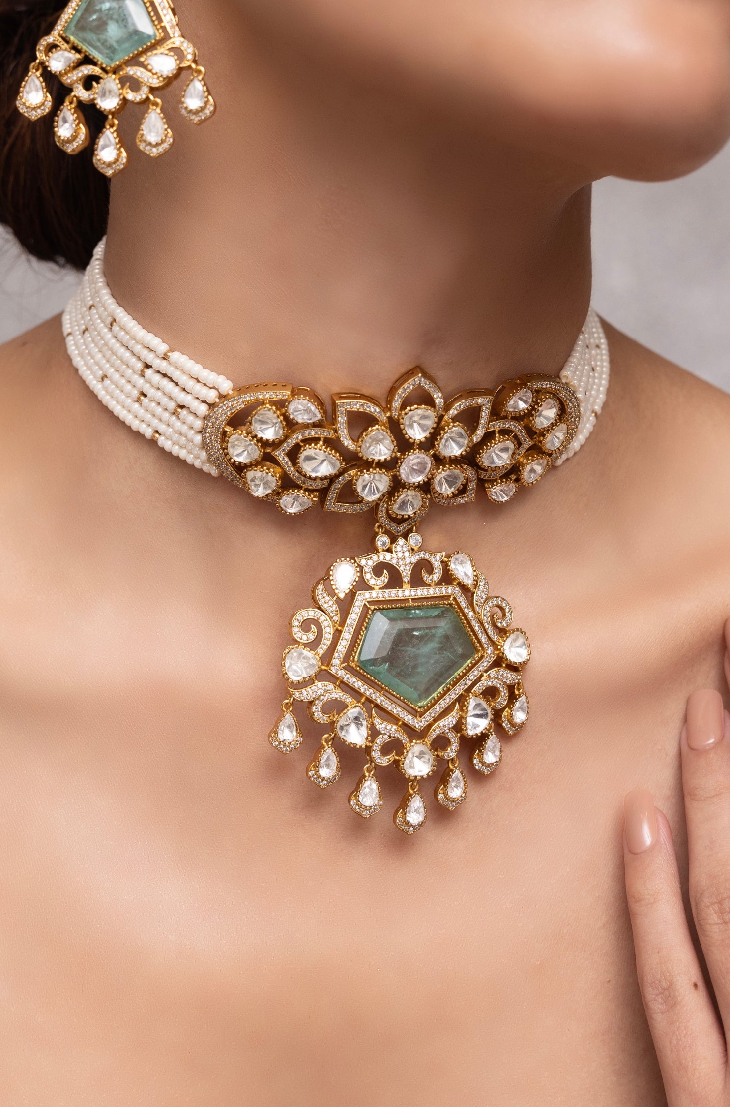 Zarisha Choker Set