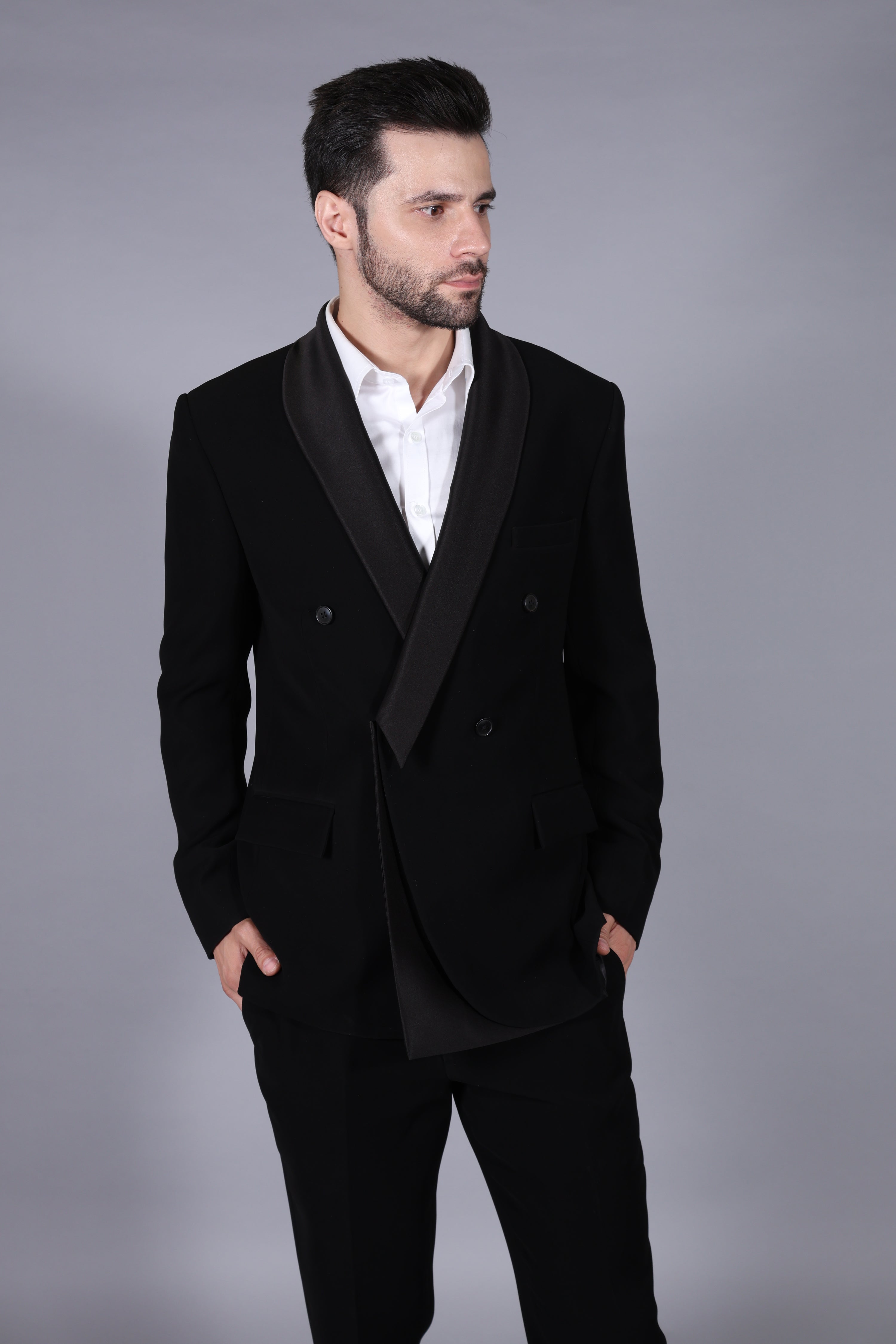 Black Detailed Tuxedo