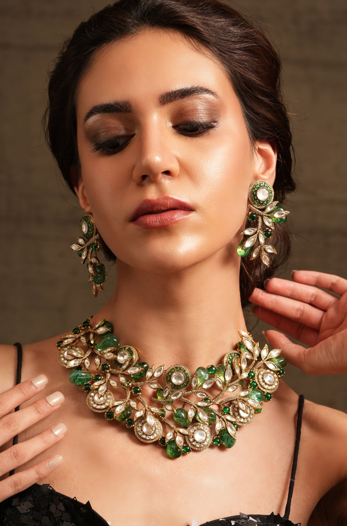 Floral Green Bauble Necklace Set