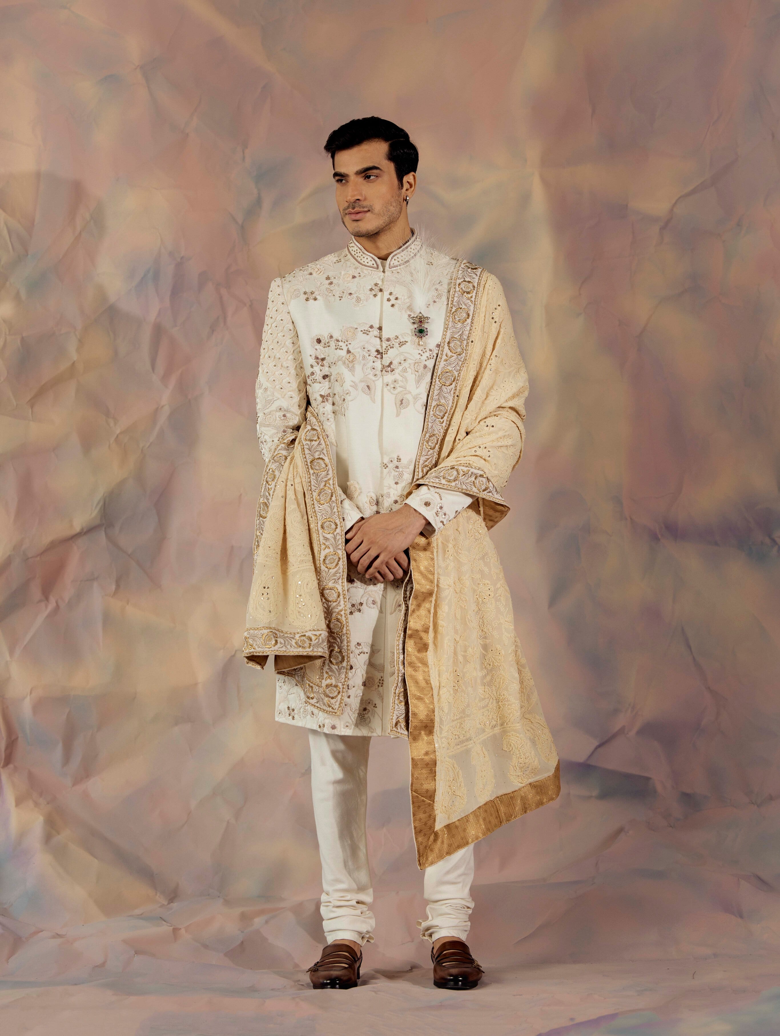 The Blond Affaire Sherwani Set: A golden touch of elegance