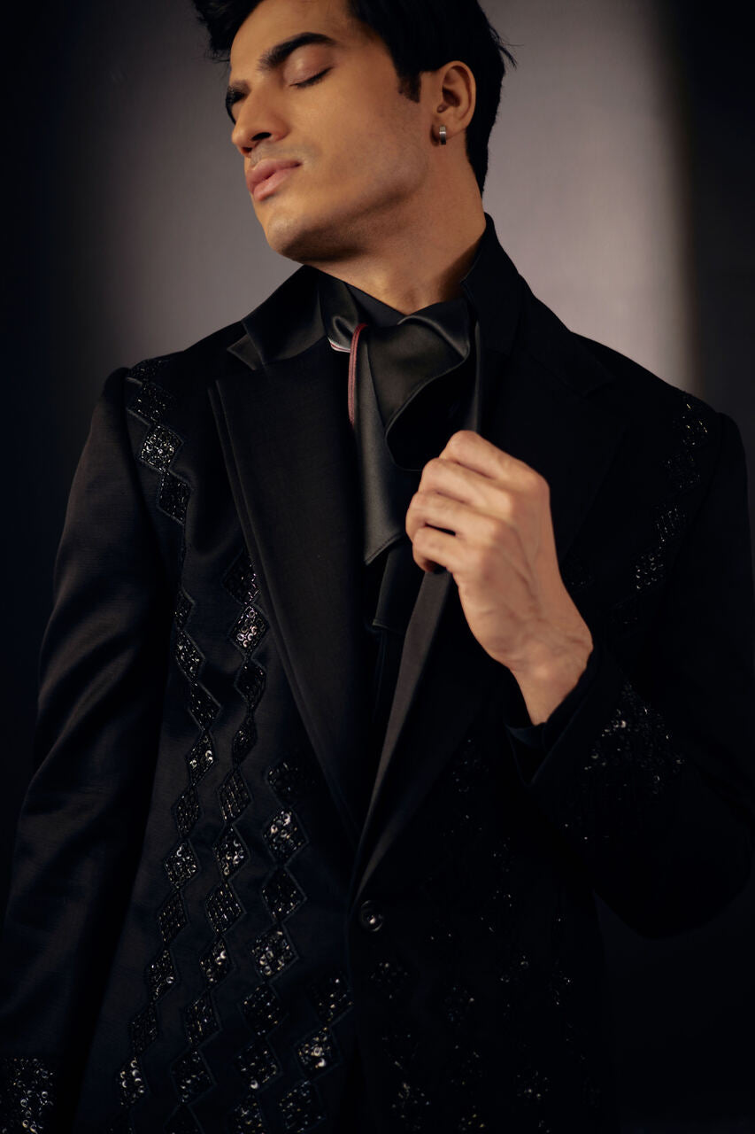 Man in Black Tux: Perfectly tailored for a sleek and refined look.