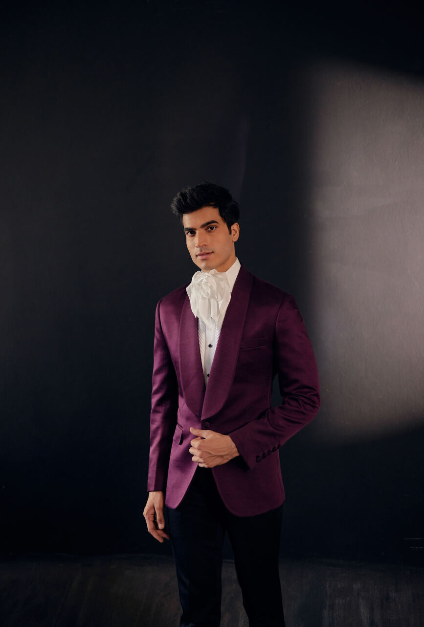 Coral Wine Tux: A bold blend of sophistication and modern elegance