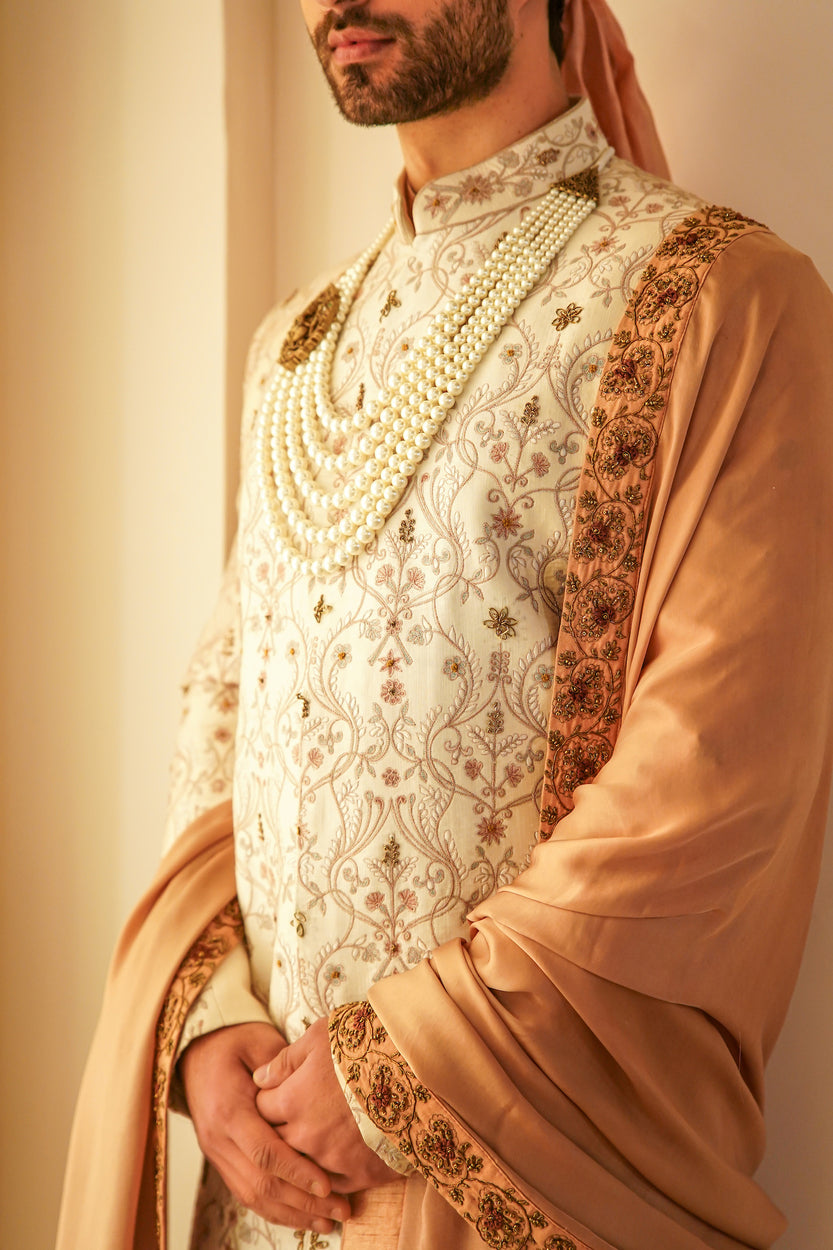 Stylish Ombre Jamawar Sherwani: A fusion of classic charm and contemporary flair.