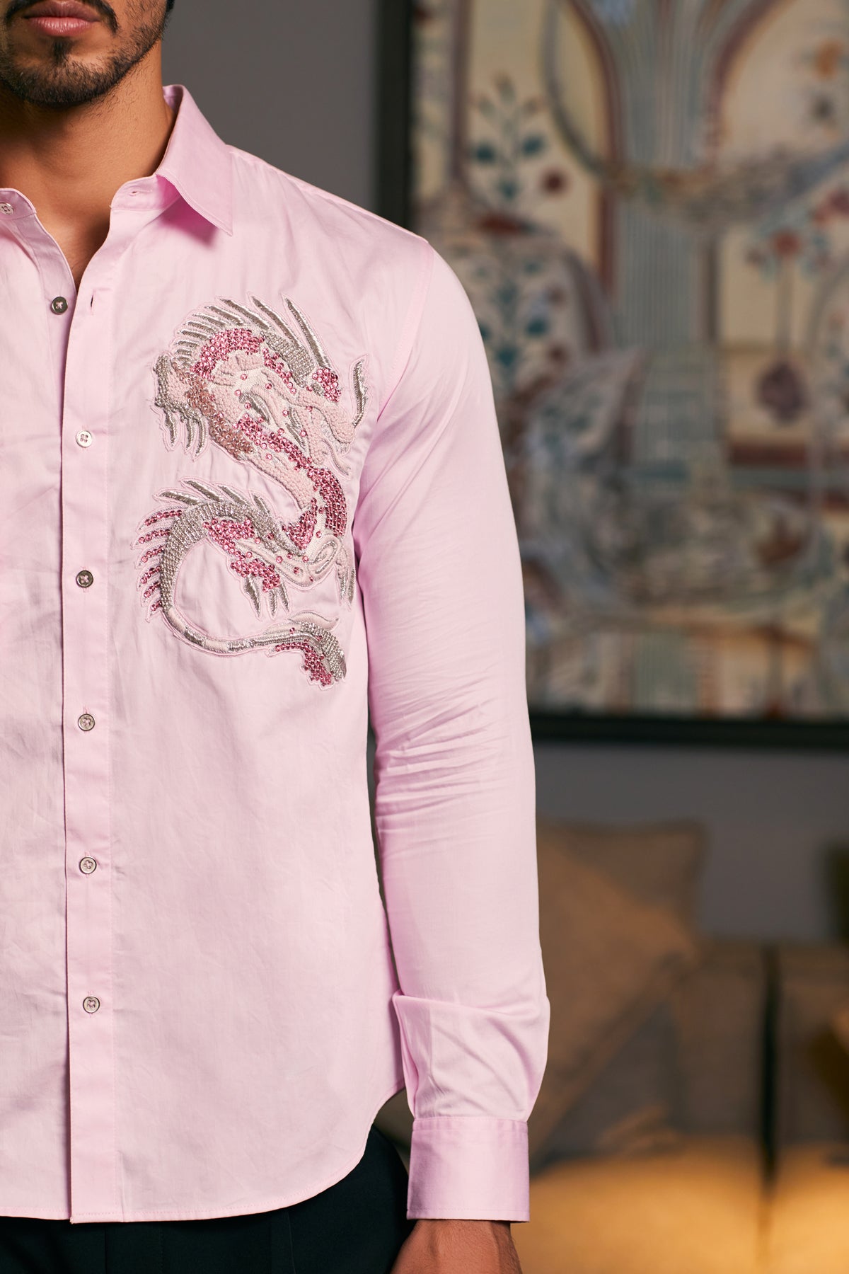  Bubblegum-toned satin shirt crafted from cotton, showcasing an embroidered dragon with a unique zipper detail.