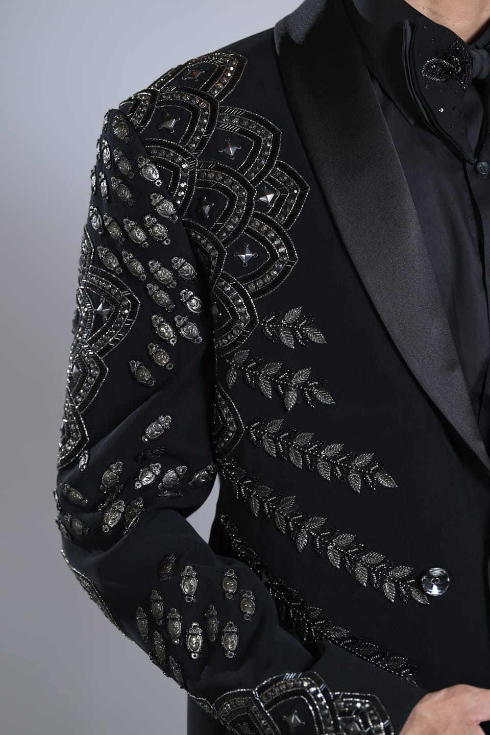 Metal Embroided Tuxedo