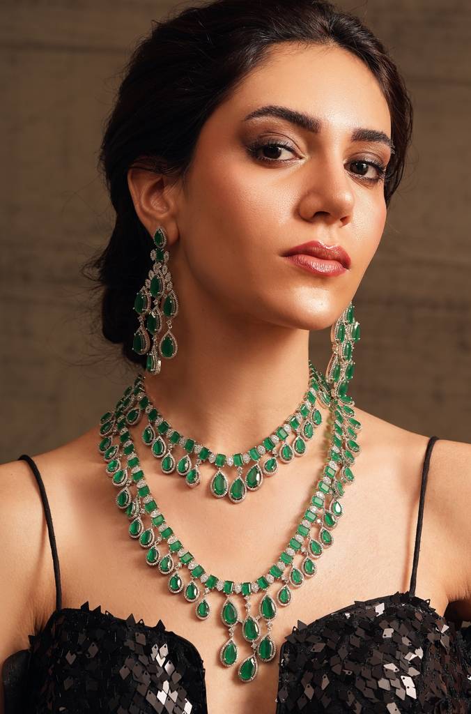 Emerald Layered Necklace Set