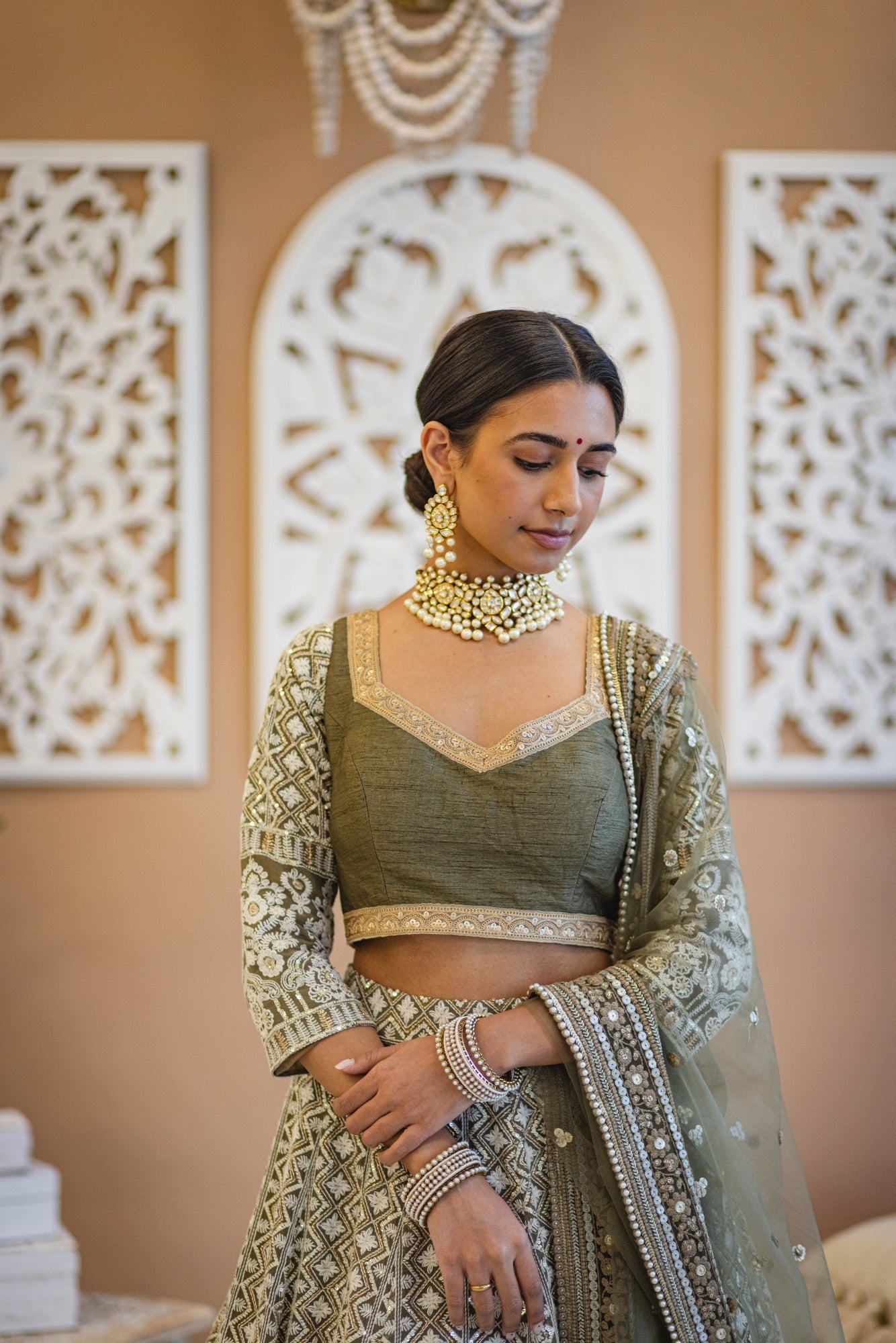 Contrasting Jewellery Ideas To Pair With Your Pink Bridal Lehenga!
