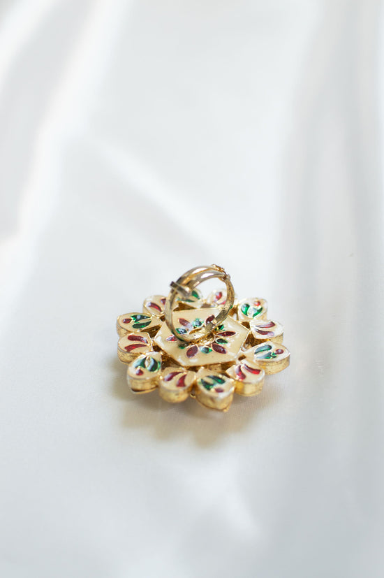 Pihu - Kundan Finger Ring