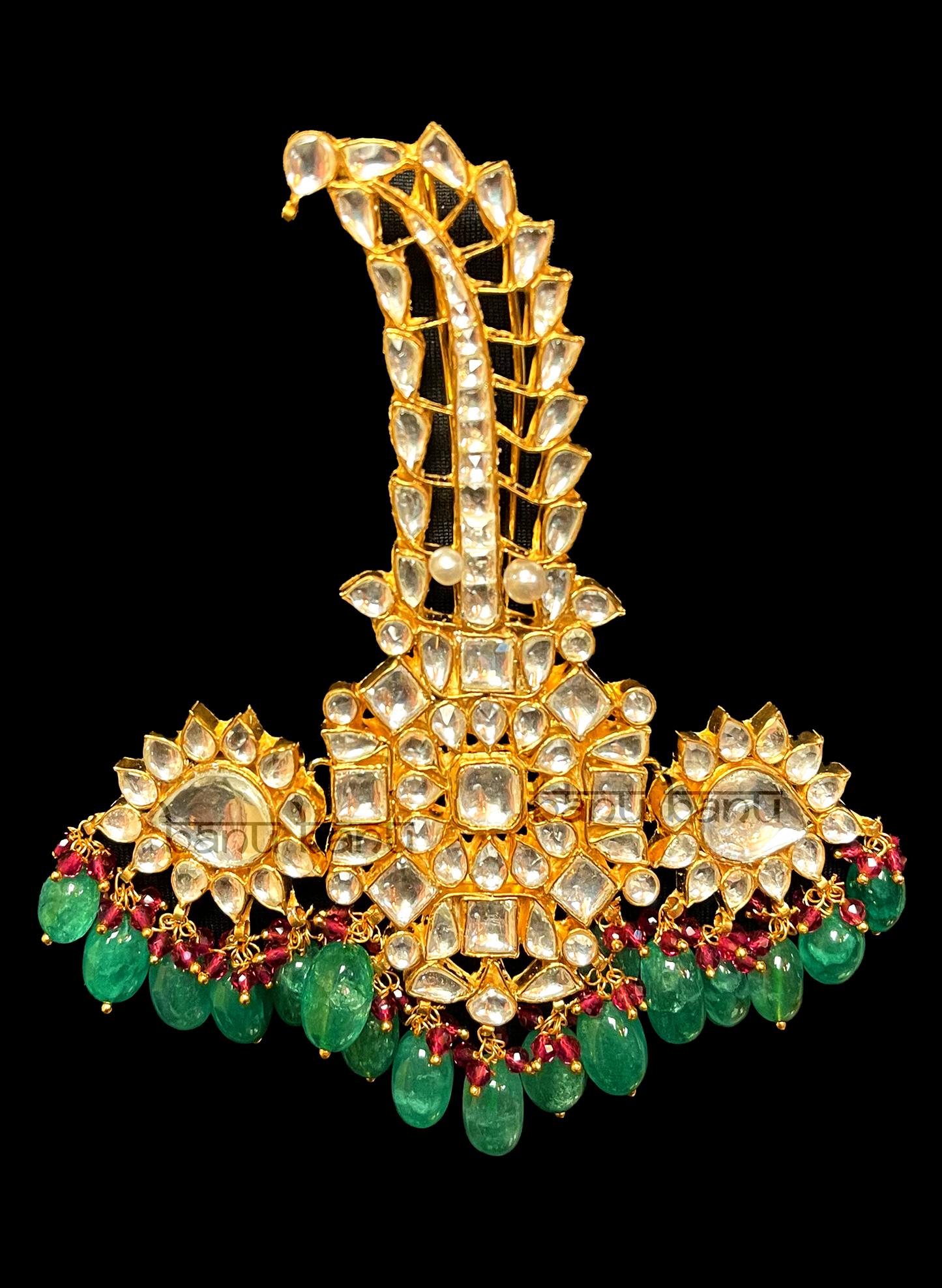 Load image into Gallery viewer, Men&amp;#39;s Pagri accessory - Emerald CZ stone Kalgi
