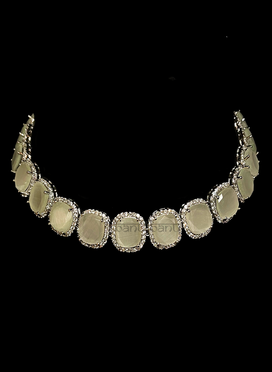 Pastel green necklace choker set