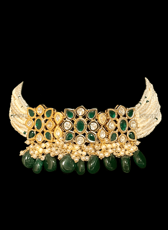 Load image into Gallery viewer, Kesir - Indian Pearl Jewelry Choker &amp;amp; Earrings of Kundan &amp;amp; Emerald for Ladies&amp;#39;
