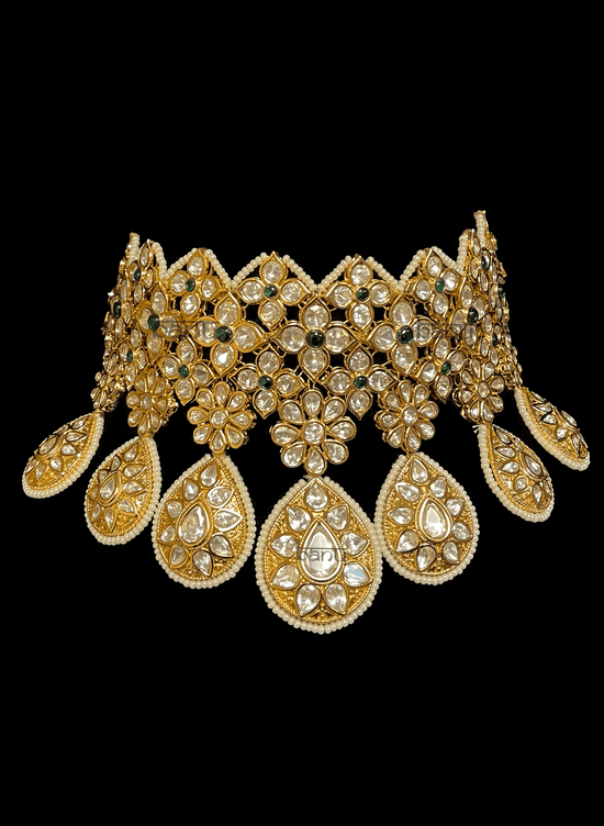 Zahoor I - Kundan Emerald Choker Set