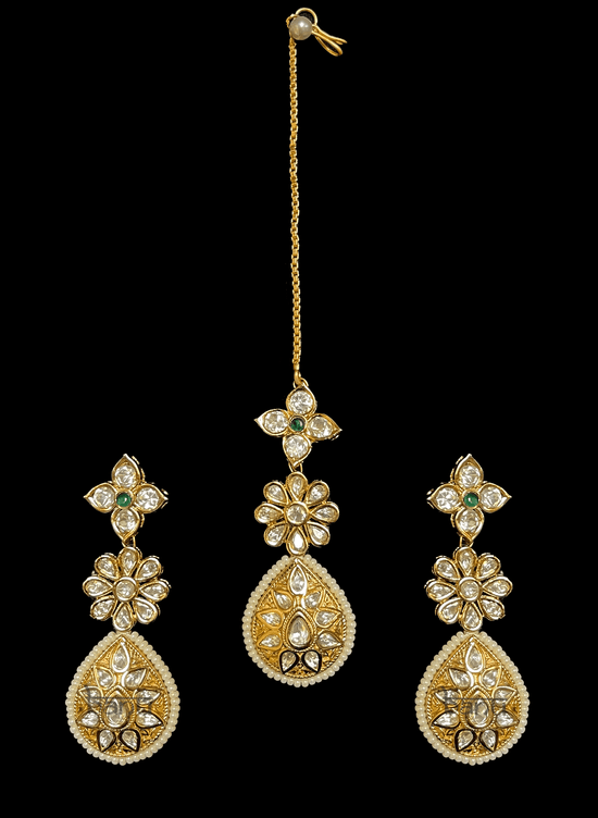 Zahoor I - Kundan Emerald Choker Set