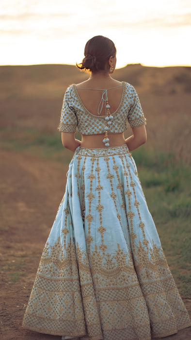 Cyan Lengha