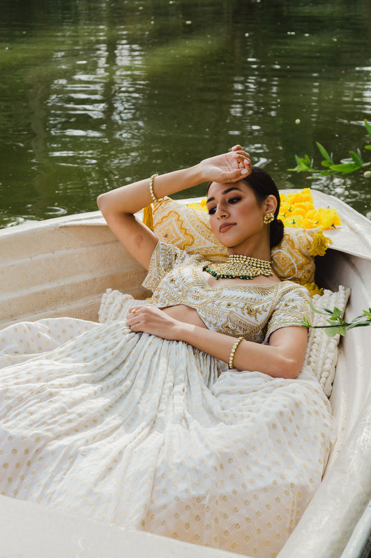 Eliza Lehenga