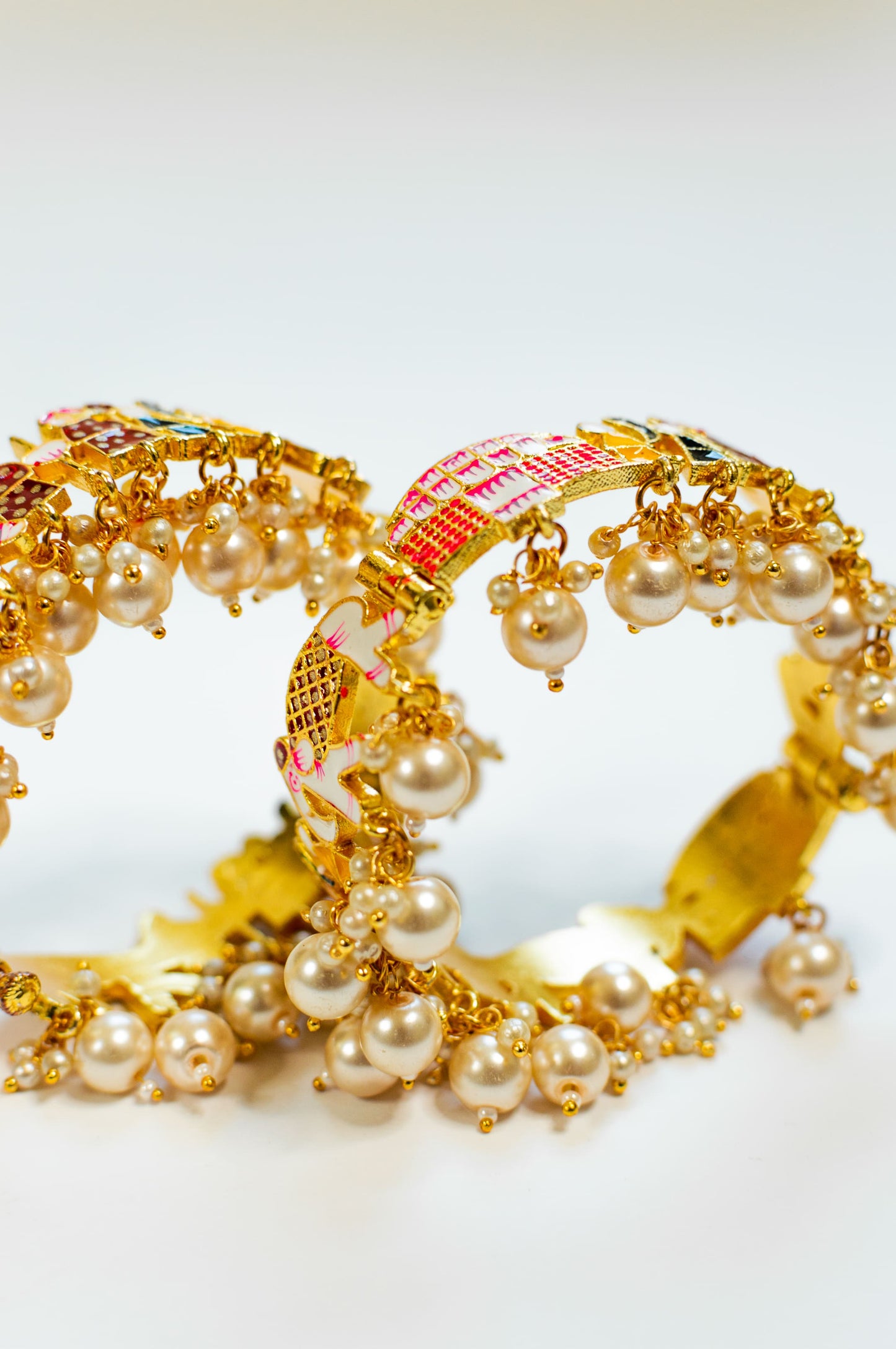 Load image into Gallery viewer, Colorful pearl barathi bangles for brides
