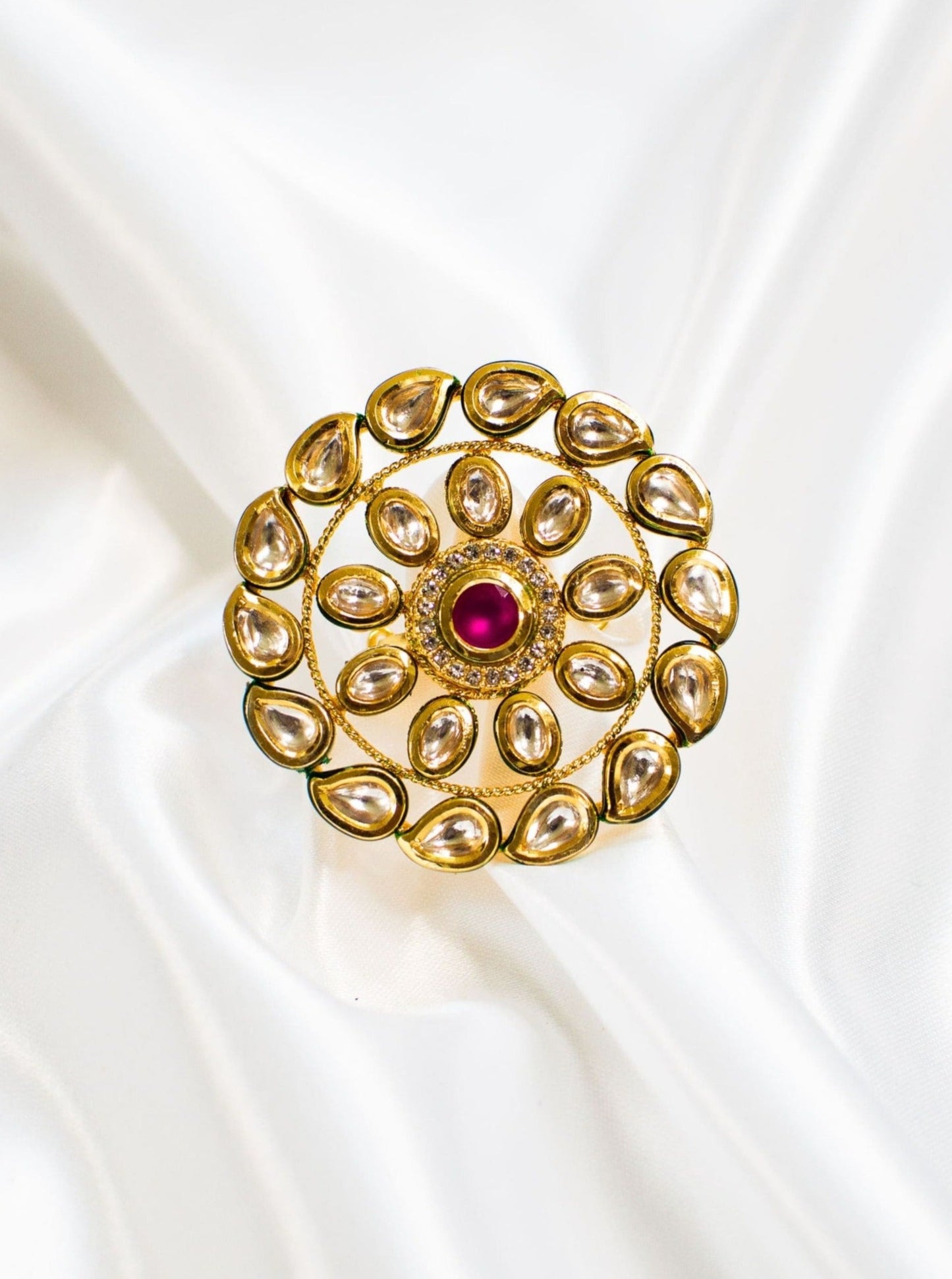 Load image into Gallery viewer, Oorie - Kundan Finger Ring
