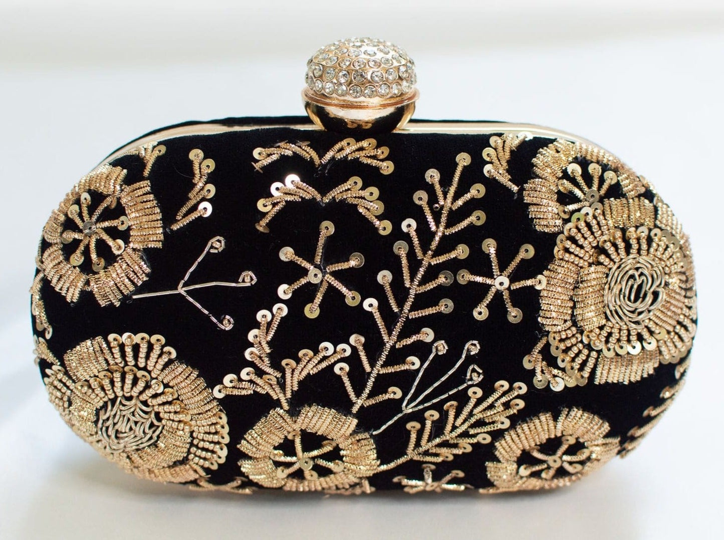 Load image into Gallery viewer, Black evening clutch - Zardozi purse with sequin work
