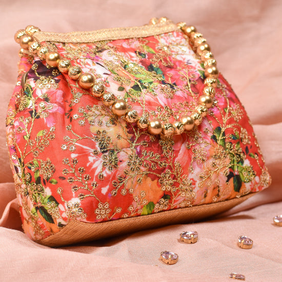 Embroidered Floral Purse