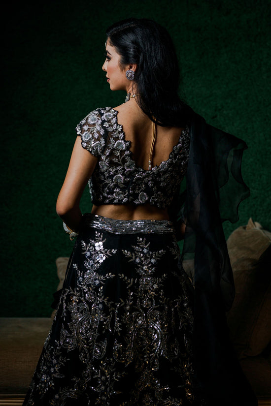black bridal lehenga