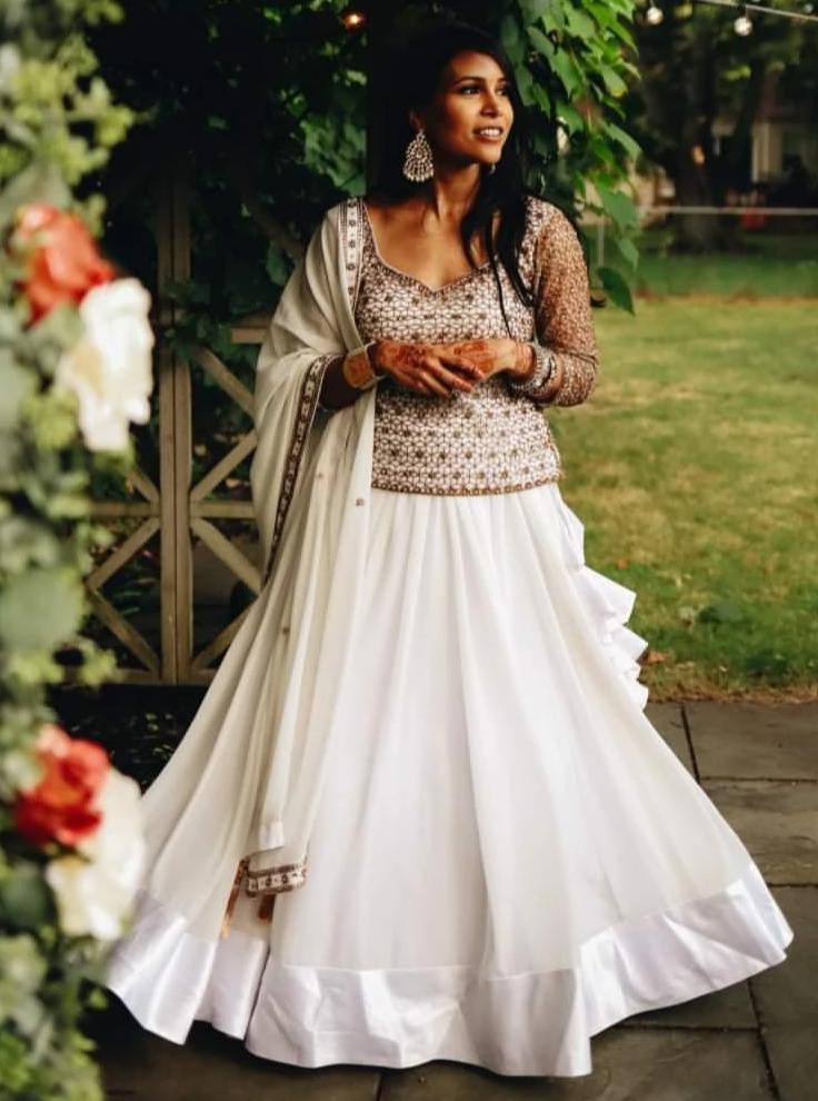 Liliana Lehenga