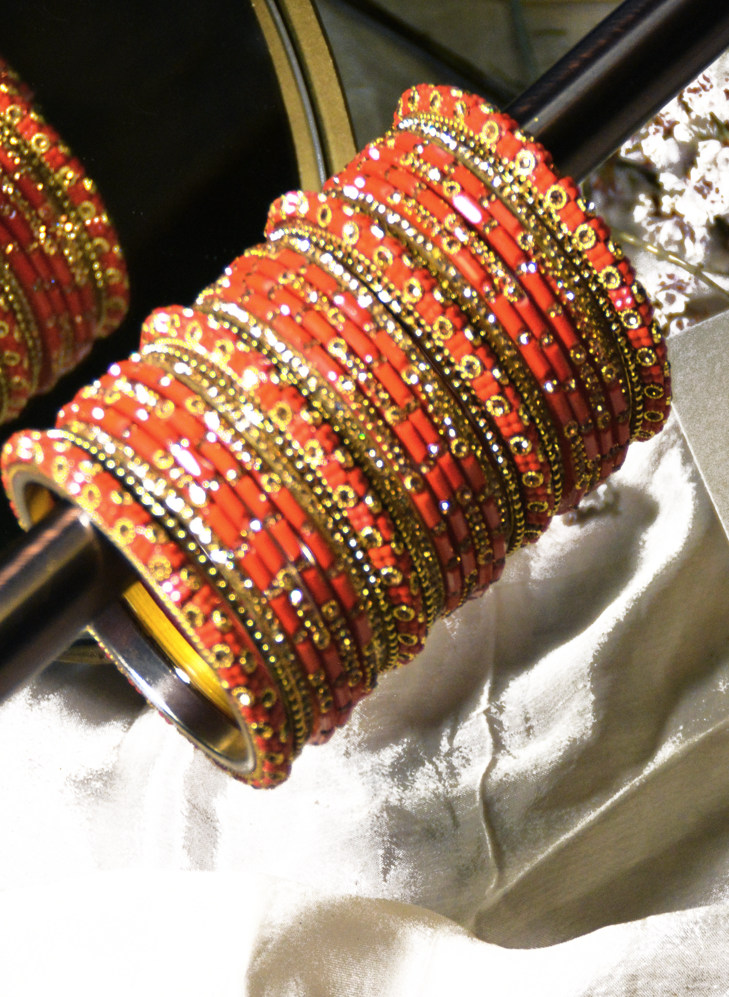 Load image into Gallery viewer, Red &amp;amp; Gold Chuda bangles for ladies
