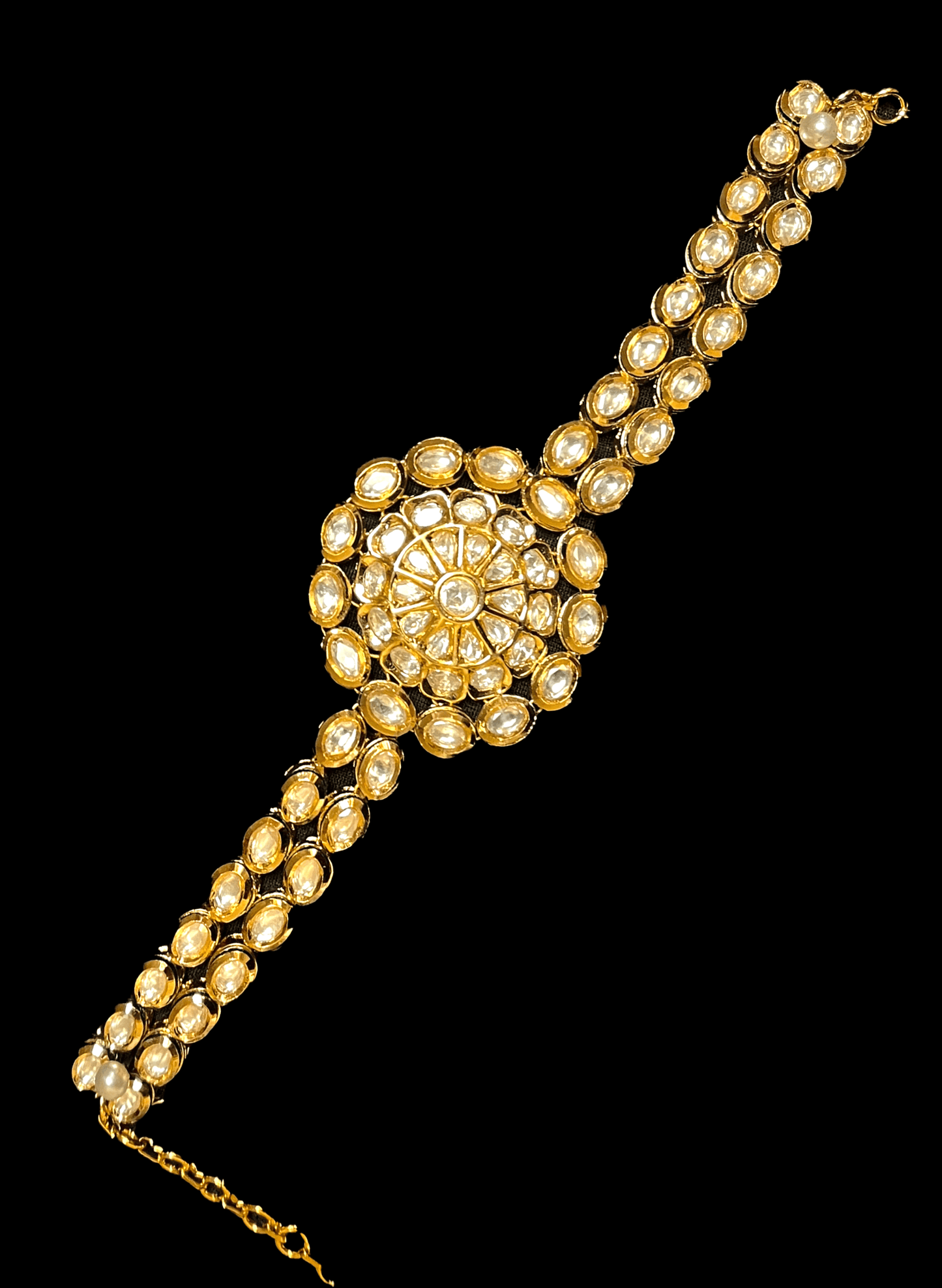 Load image into Gallery viewer, Kundan &amp;amp; Pearl floral bracelet for Indian bridesmaids
