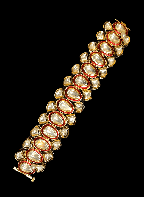 Load image into Gallery viewer, Bridal kundan bracelet with red meenakari
