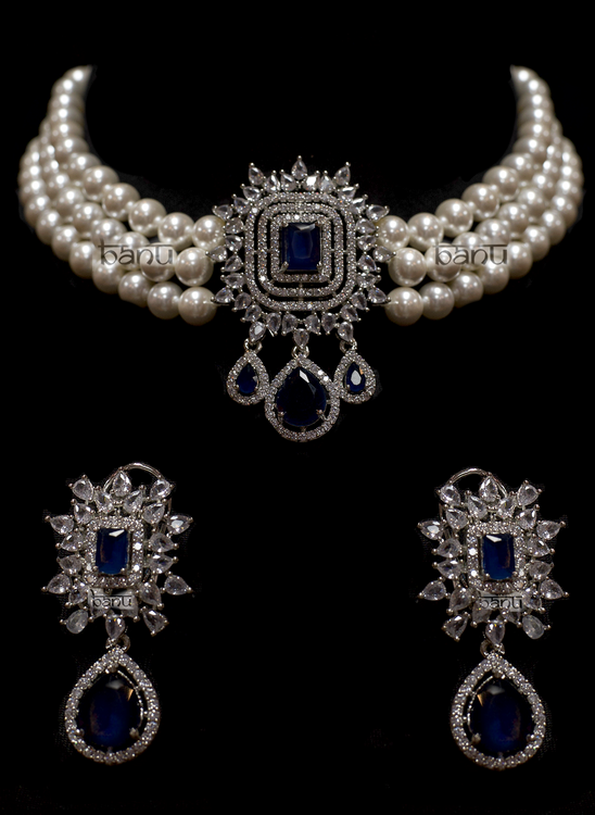 Esmeralda II - Pearl and Blue Emerald Bridal Choker Set