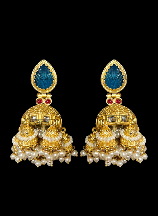 Load image into Gallery viewer, Amrapalli royal blue temple jewelry - Indian traditional earrings

