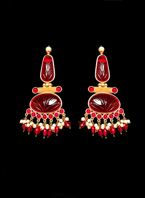Load image into Gallery viewer, Bhummi Earrings
