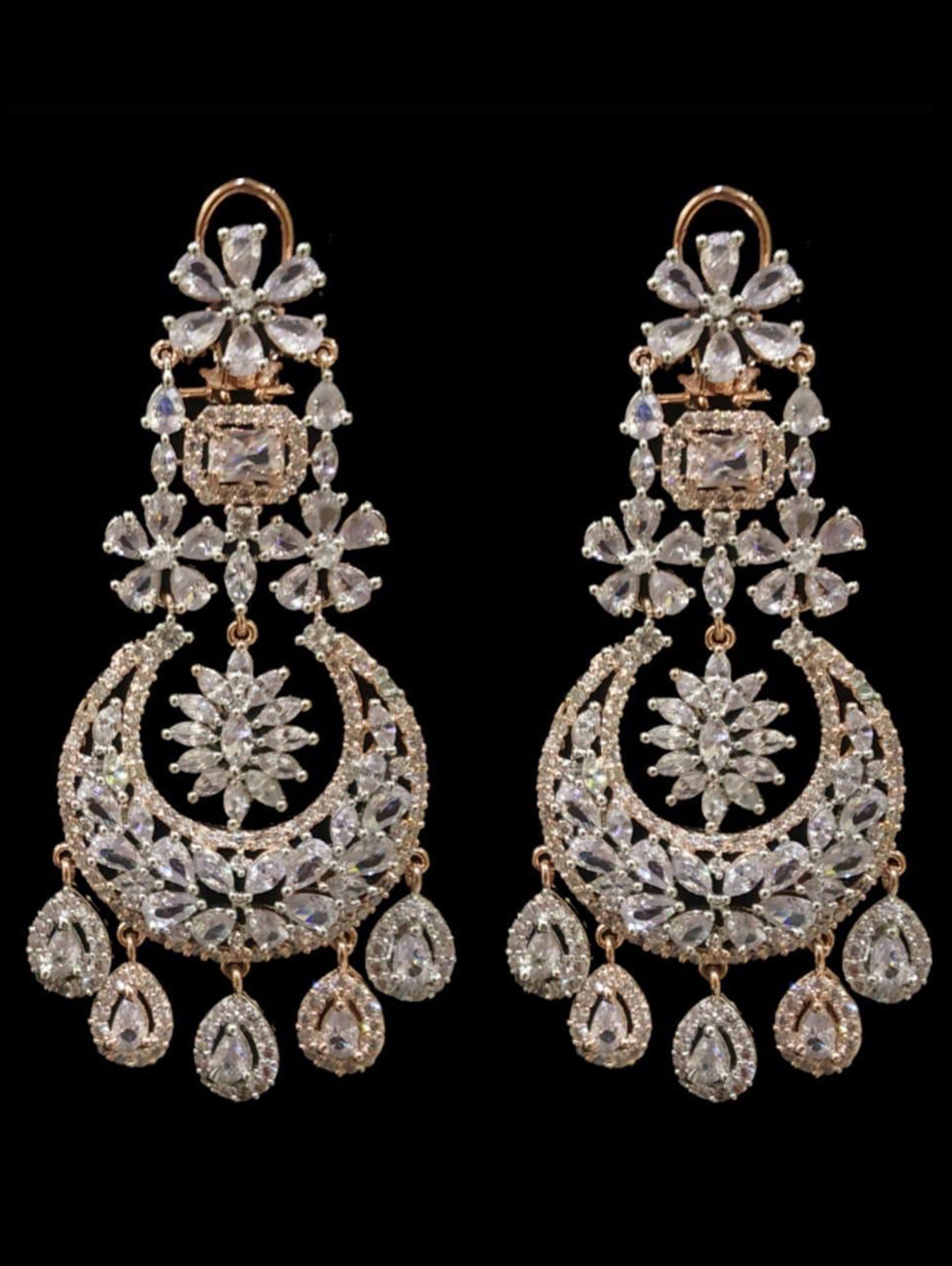 Load image into Gallery viewer, Fadia Earrings - bAnuDesigns
