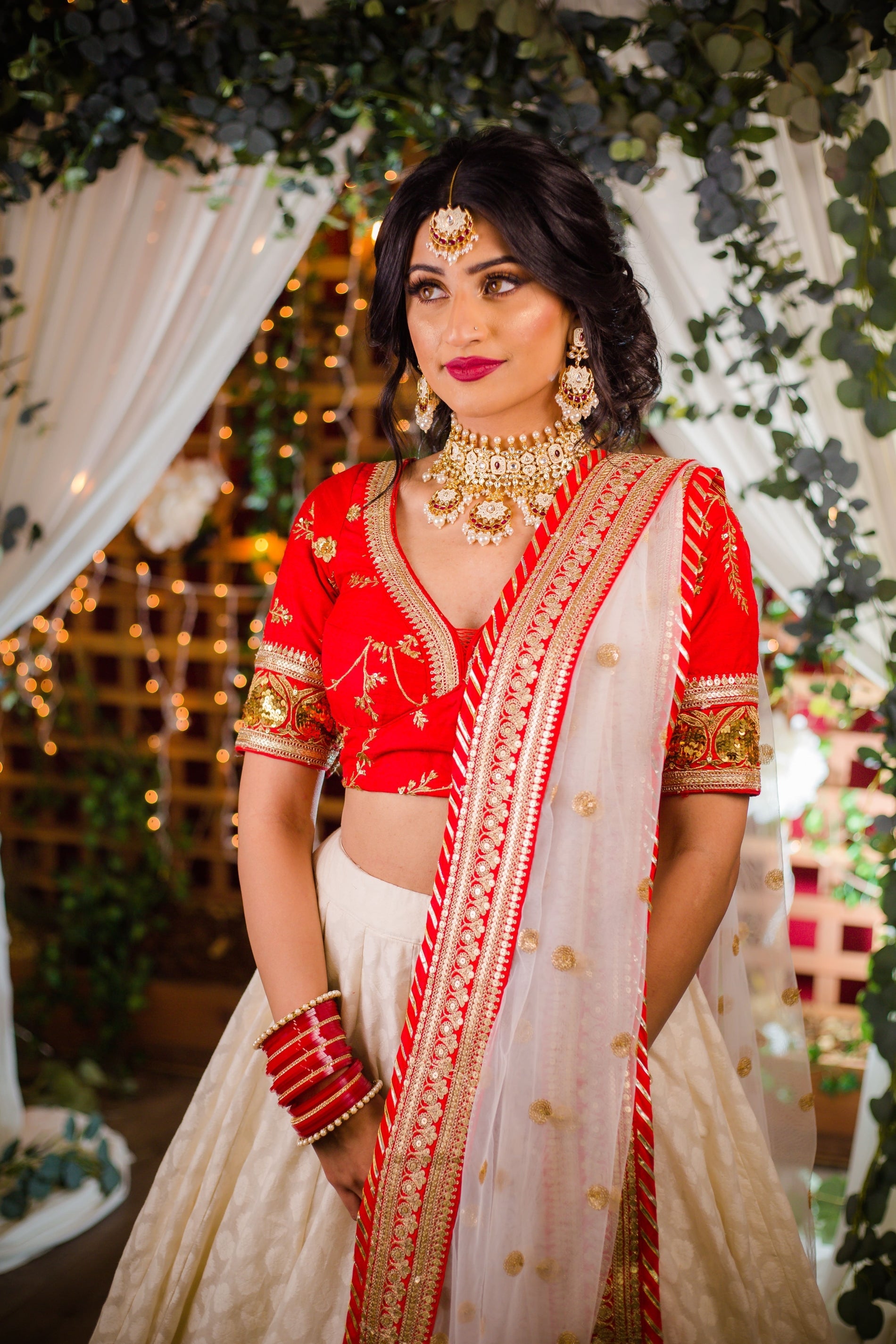 Dupatta Draping Styles - 30 Ways to Drape Dupatta | WedMeGood