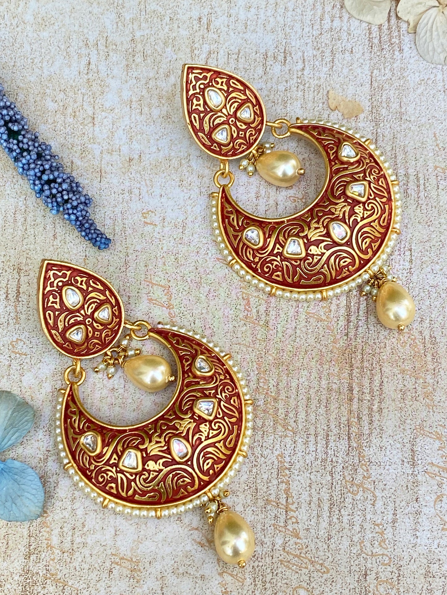 Load image into Gallery viewer, Maeve Earrings - bAnuDesigns
