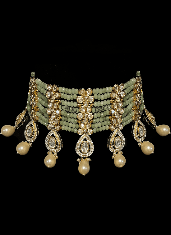 Load image into Gallery viewer, Harini - Modern Bridal Set w/ Pastel Green Stones, Kundan &amp;amp; Pearls

