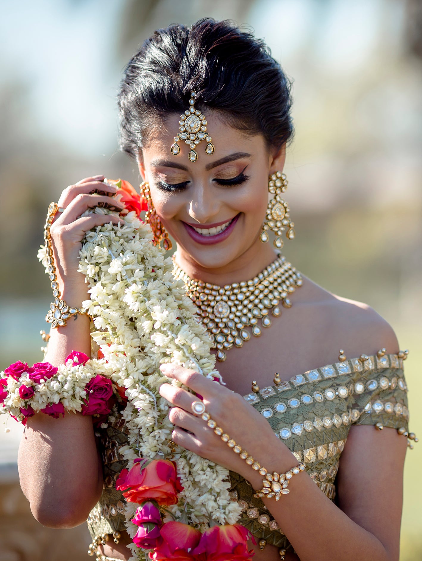 Unique beauty Bridal Dance #nofilter #nofilterneeded #bridaldance #lovit  #happybride #muashalaka #ubbride #buddhistbride #buddhistwedding #buddhism...  | By Unique BeautyFacebook