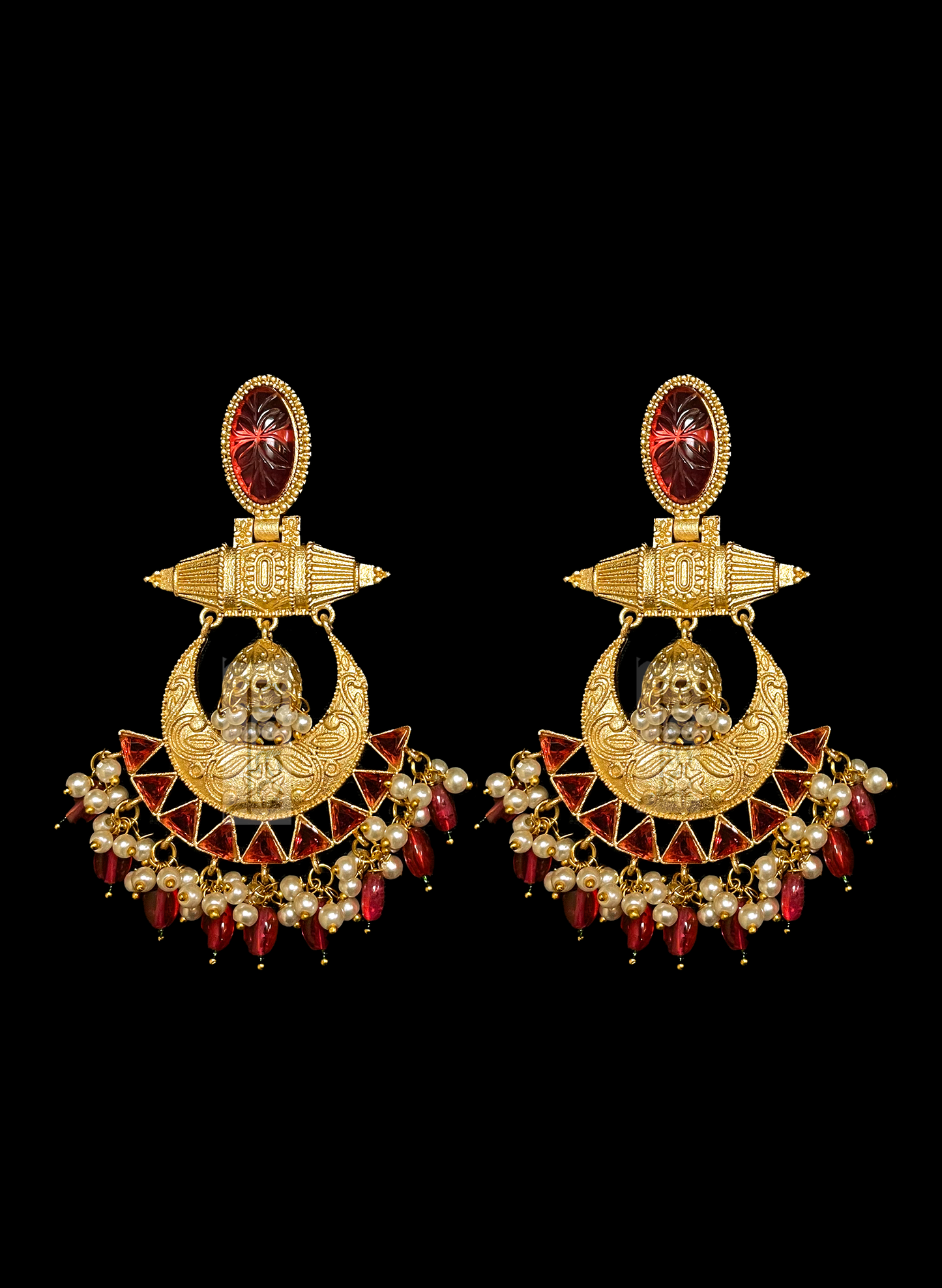 Traditional red womens Amrapali jewelry with mini pearls